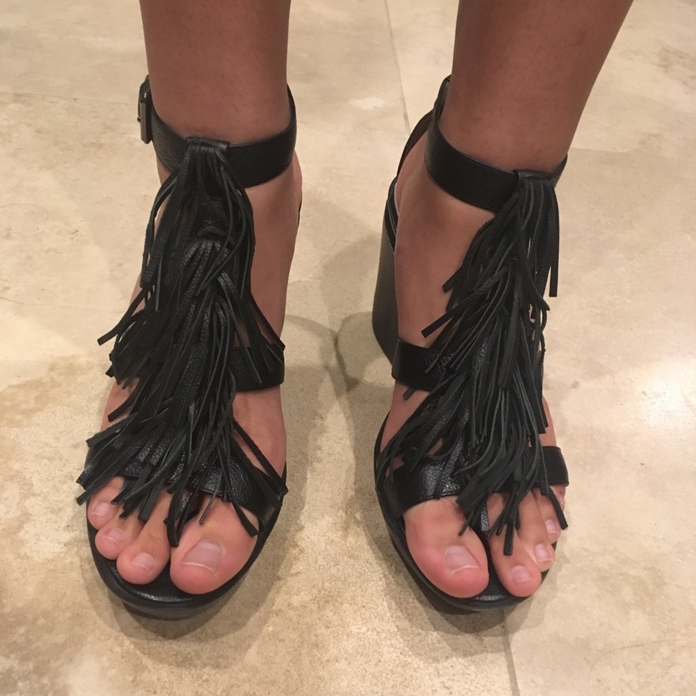 Kenneth Cole wedges